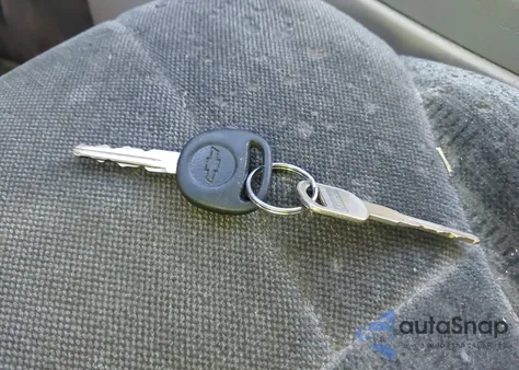 2003 Chevrolet Trailblazer Ls из США, поврежденный, VIN 1GNDS13S332351449